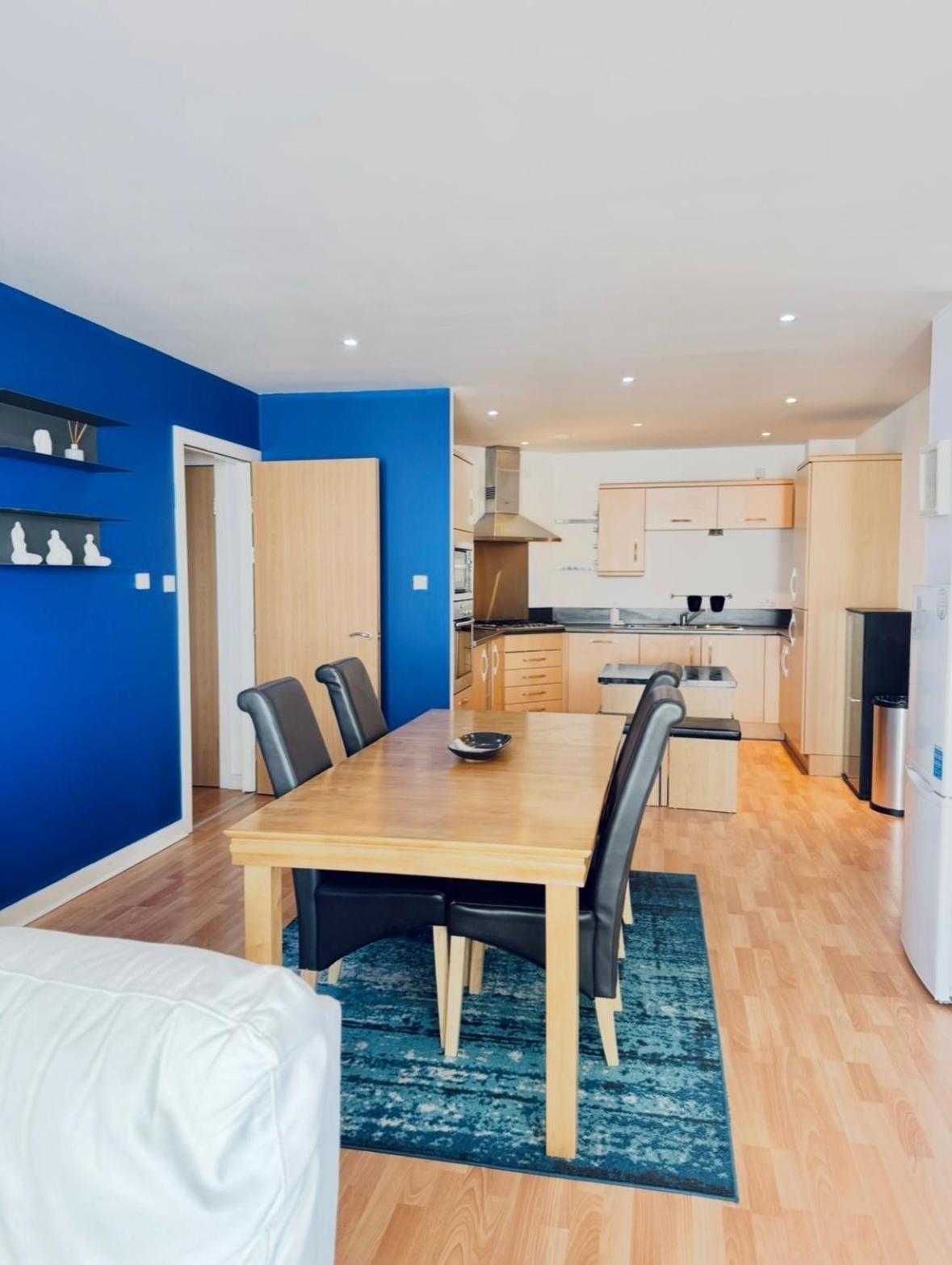 Modern Two Bedroom Apartments Edimburgo Exterior foto