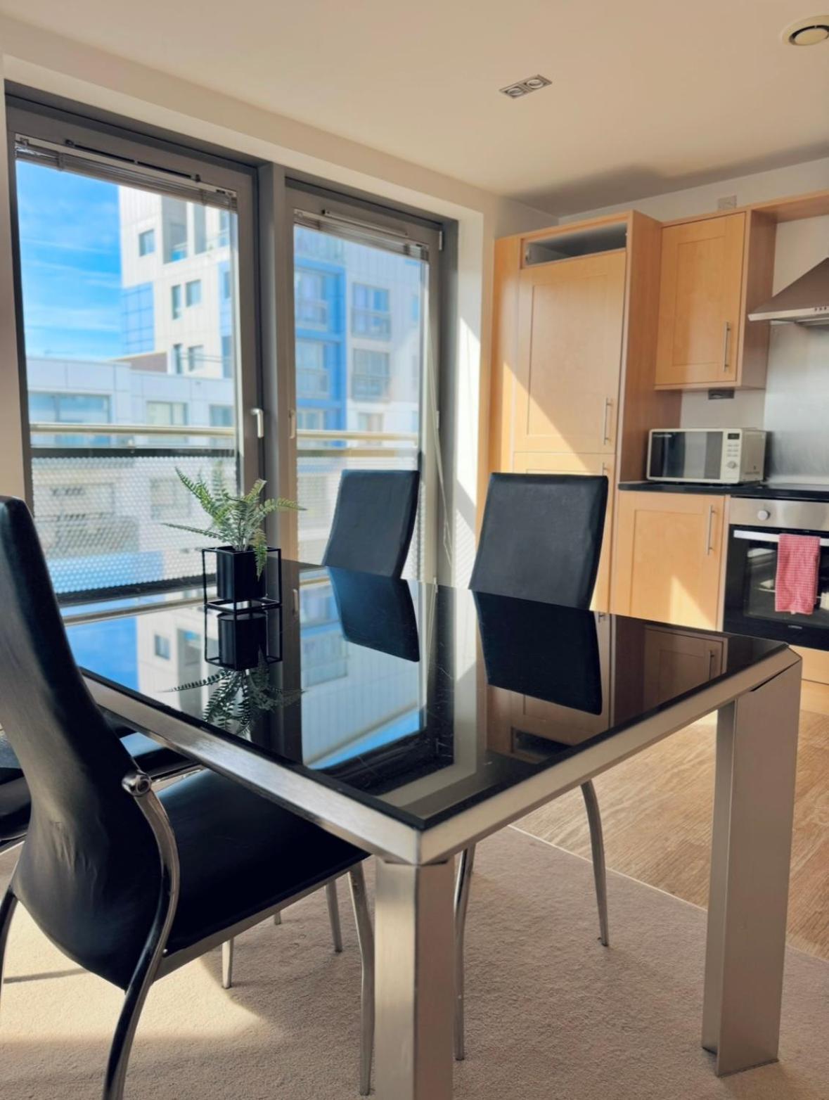 Modern Two Bedroom Apartments Edimburgo Exterior foto