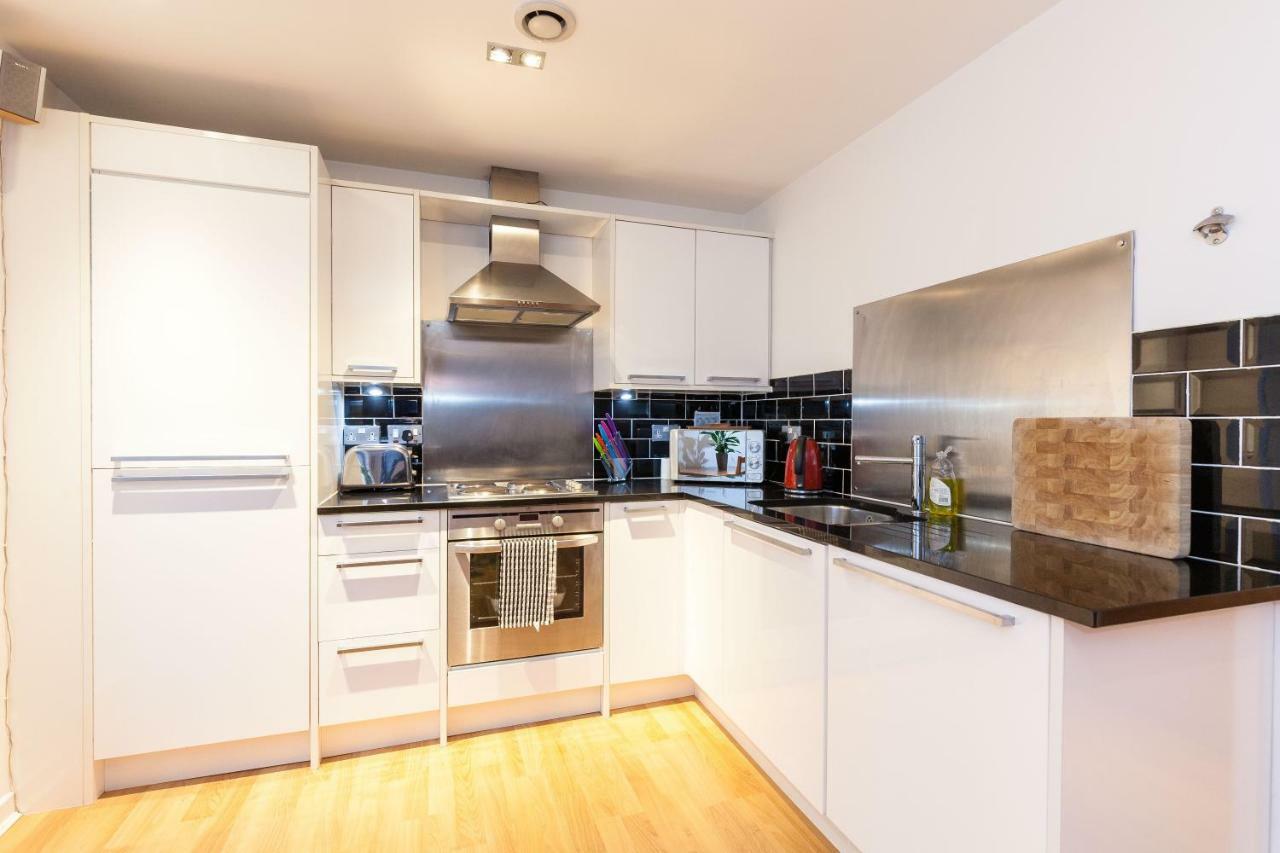 Modern Two Bedroom Apartments Edimburgo Exterior foto